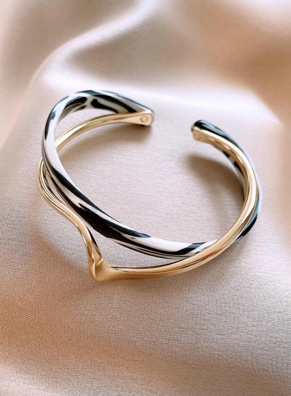 Sheet Metal Curved Bangle